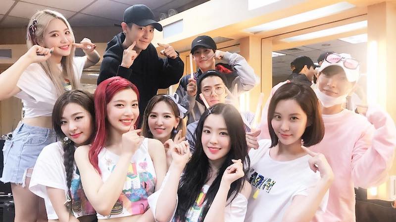 Артисты SM Entertainment объединяются, чтобы поддержать концерт Red Velvet