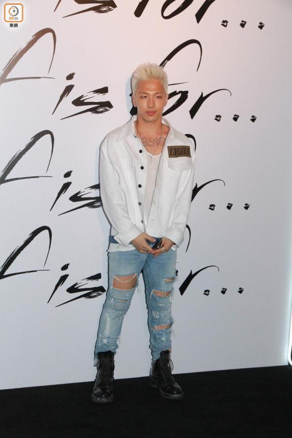 Нетизены критикуют новый образ Тэяна из BIGBANG