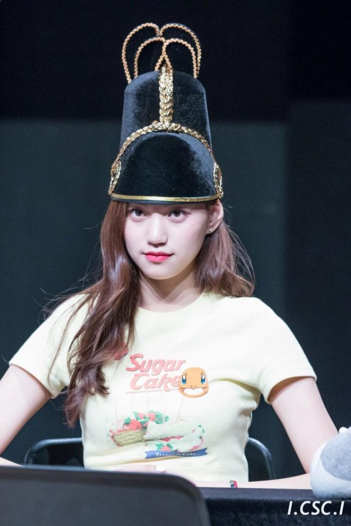 13 девушек-айдолов, которым очень идет традиционная шляпа императора