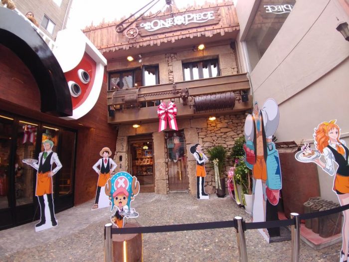 Это One Piece кафе стало новым трендом в Корее