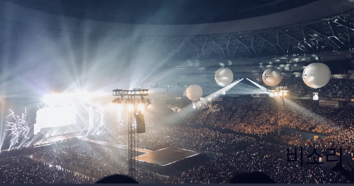 BTS провели свой первый концерт на огромном стадионе Kyocera Dome в Японии