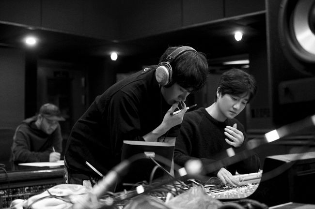 Истории айдолов вдохновили Tablo на написание песни для нового альбома Epik High