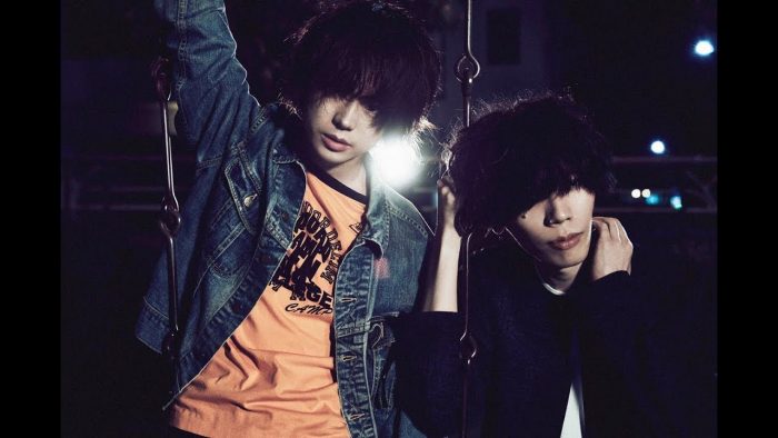 Ёнезу Кенши и Суда Масаки выпускают песню и клип «Haiiro to Ao»