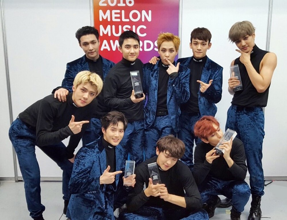 EXO стали первыми артистами, чье количество подписчиков на Melon превысило 500000