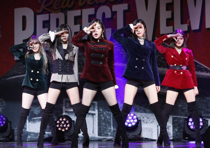 Red Velvet провели шоукейс перед возвращением с новым альбомом