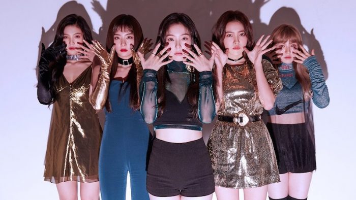 Red Velvet поразили своих поклонников новыми сценическими образами