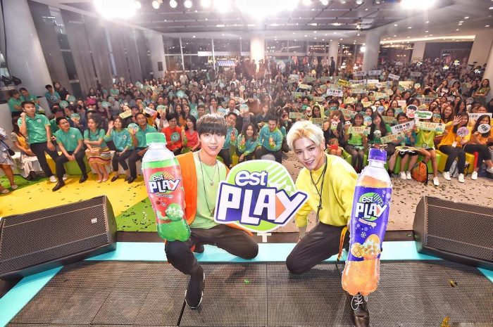 Тэён и Тэн из NCT стали новыми моделями бренда "est PLAY"