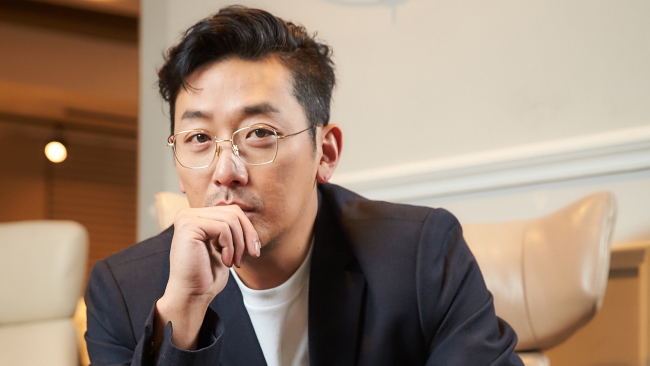 [Korea Herald] Ха Чон У рассказал о своей первой роли в фантастическом фильме