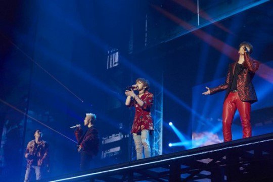 G-Dragon пообещал, что любовь BIGBANG к поклонникам не измениться