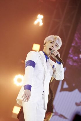 Джонхён из SHINee успешно завершил свои концерты серии "INSPIRED"