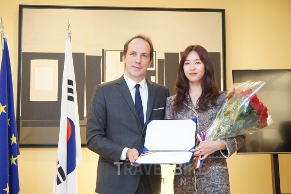 Ли Ён Хи назначена послом туризма Франции