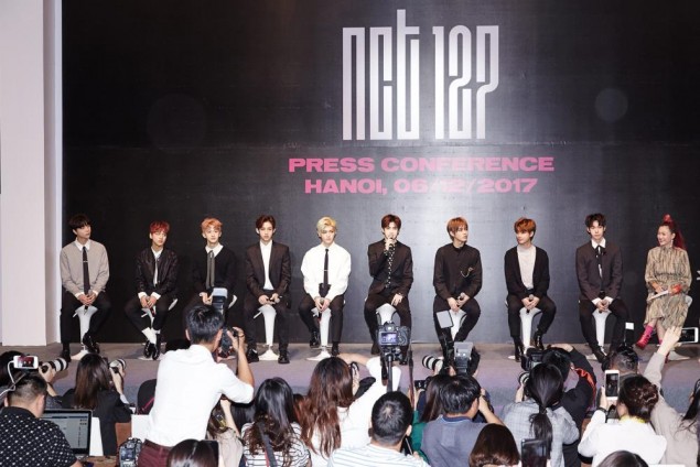 NCT 127 провели первую пресс-конференцию во Вьетнаме