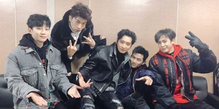 Участники 2PM выступили вместе на «Pyeongchang Headliner Show»