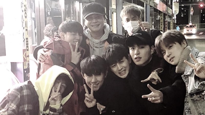 Ян Хён Сок наконец накормил парней из iKON и пообещал поклонникам группы особый сюрприз