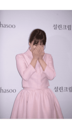 Сон Хе Гё появилась на публике впервые после свадьбы