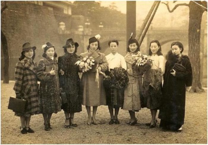 История девичьих корейских поп-групп, начиная с 30-х годов XX века