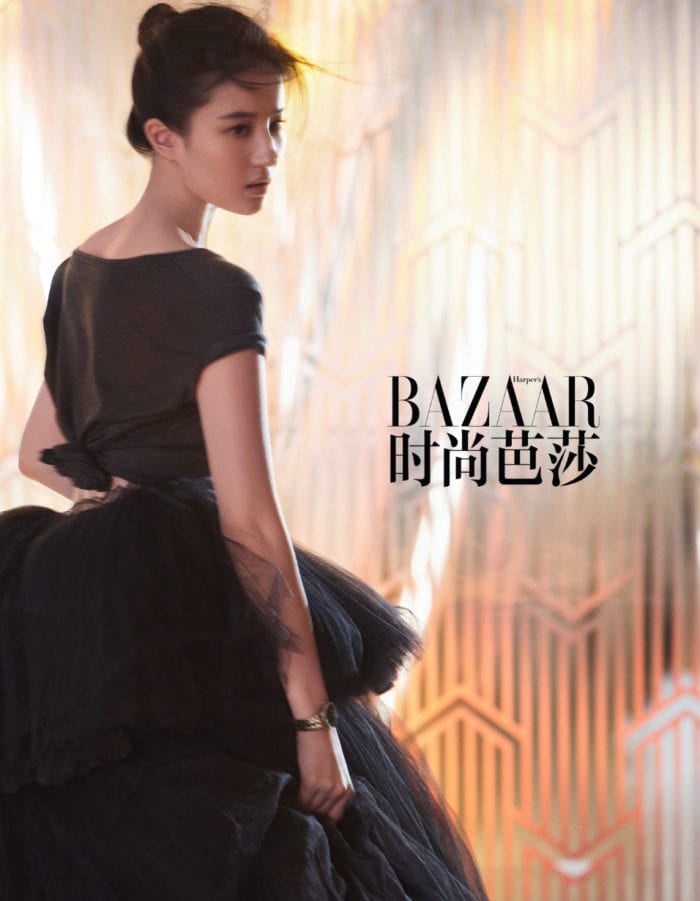 Лю Ифэй для июльского номера Harper's Bazaar