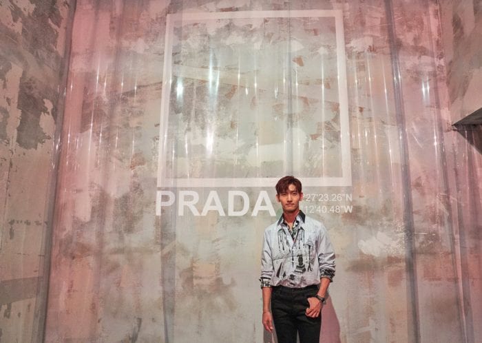 Чанмин из TVXQ стал первой корейской знаменитостью, посетившей показ коллекции Prada на Миланской неделе моды