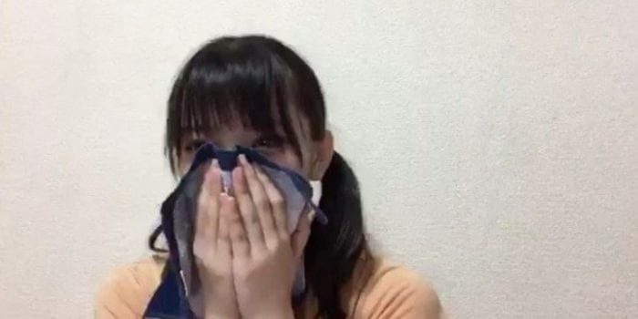 Участница Produce 48 расплакалась в прямом эфире из-за злонамеренных комментариев