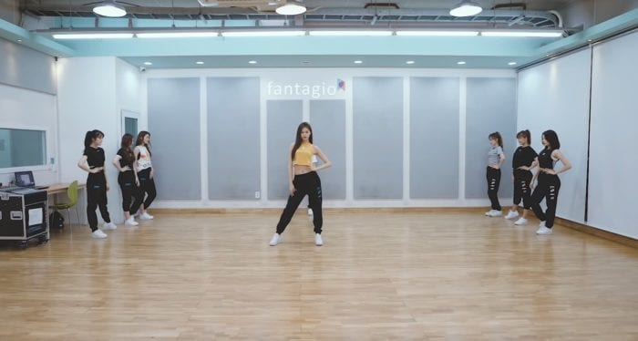 Weki Meki представили танцевальную практику La La La