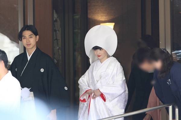 Мацуда Шота и Акимото Козуэ провели свадебную церемонию, японские F4 собрались в полном составе
