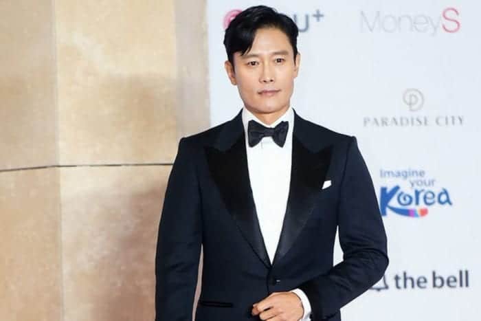Ли Бён Хон получил дэсан на церемонии 2018 Asia Artist Awards