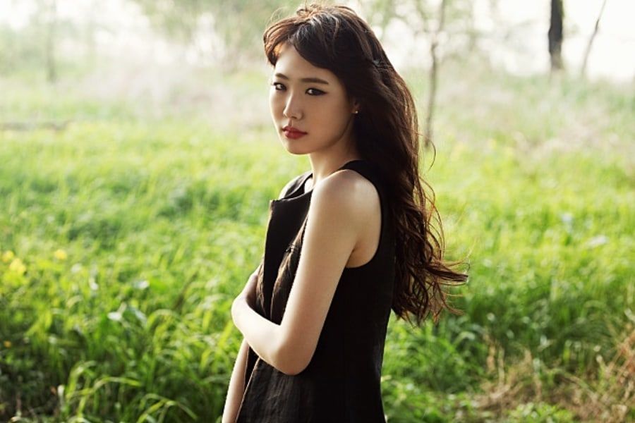 Певица и автор песен Мён Юна ушла из жизни