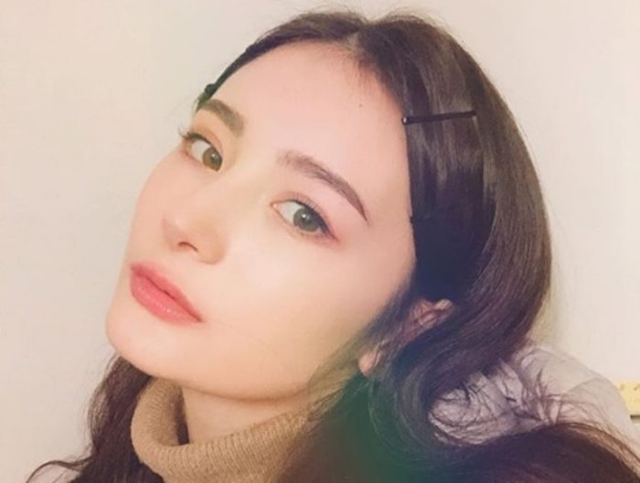 Девушка из России дебютирует в Корее как сольная певица в мае