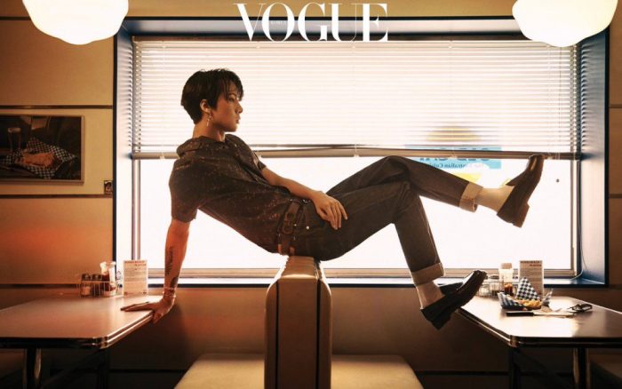 Рави (VIXX) показал свой пресс в фотосессии для Vogue Korea