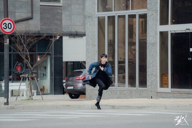 NU’EST поддержали Нану на съёмках дорамы "Убить" + стиллы сериала