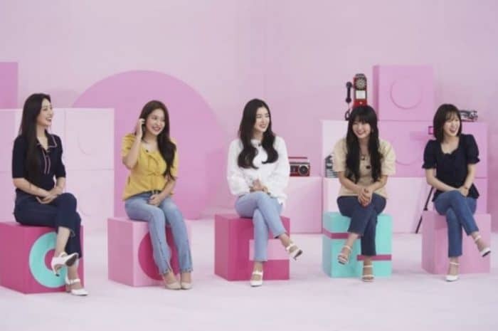 Red Velvet сыграли в викторину, чтобы выяснить, кто из них станет будущим директором SM