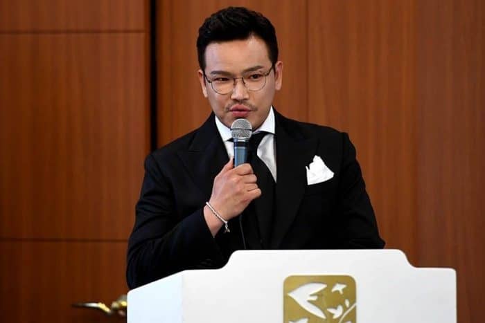Ведущий Ding Dong отрицает факт нападения на трейни и выдвигает ответное обвинение