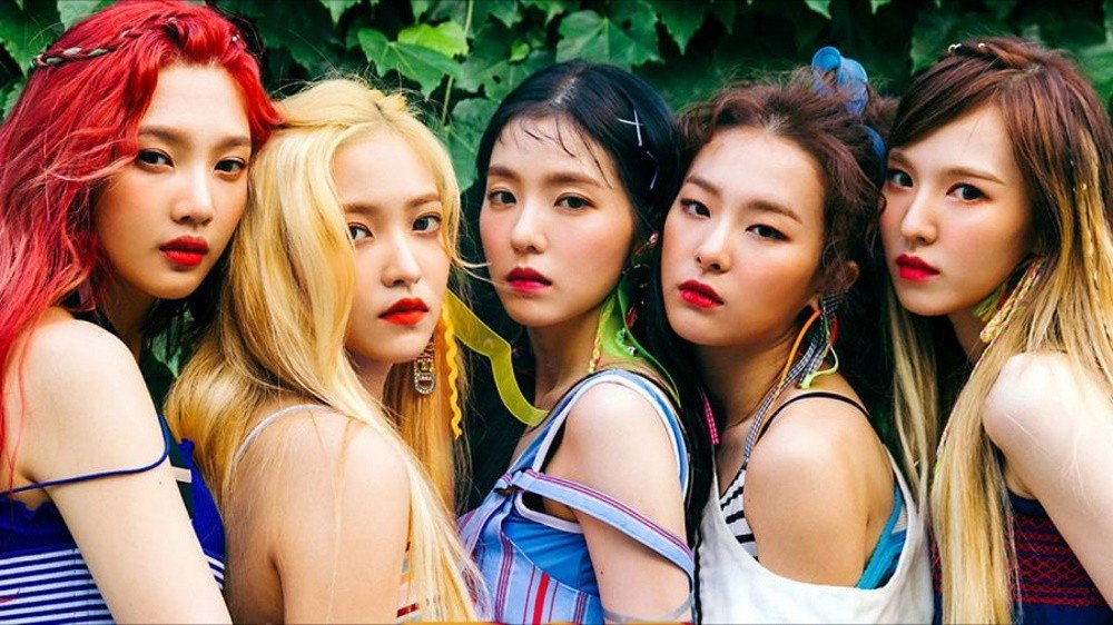 Фанаты Red Velvet переживают о состоянии девушек
