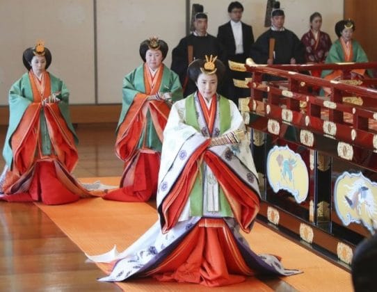 В Японии прошла церемония восшествия императора Нарухито на престол