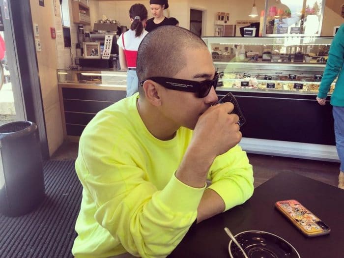 Тэян из BIGBANG наслаждается мирной жизнью в новых фотографиях на Instagram