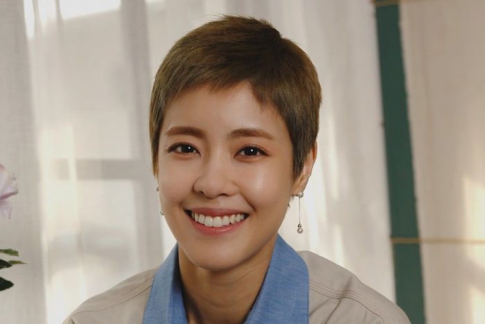 Актриса Ли Юн Джи ожидает второго ребёнка
