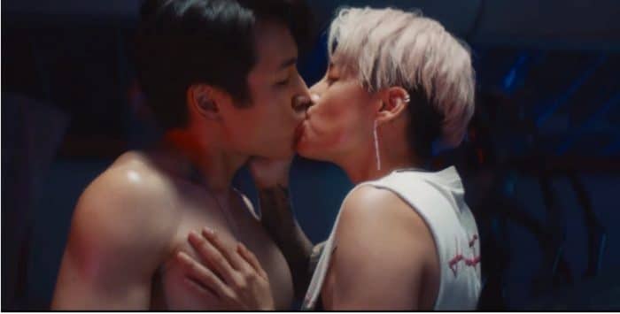 Эрик Нам весело отреагировал на сцену поцелуя Эмбер в её новом клипе