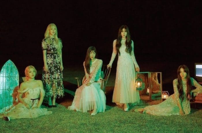 Red Velvet доминируют в корейских чартах и мировых трендах Twitter с новой песней "Psycho"