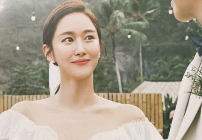 Сияющая Чон Хе Бин на новых фотографиях с ее свадьбы на Бали