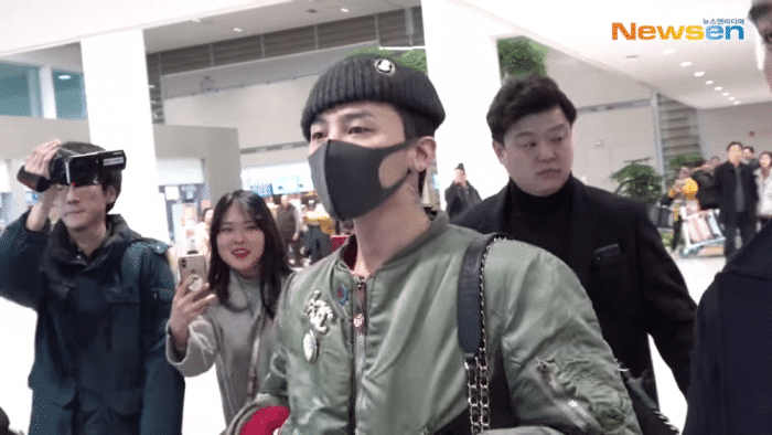 G-Dragon вернулся в Корею после показа мод во Франции