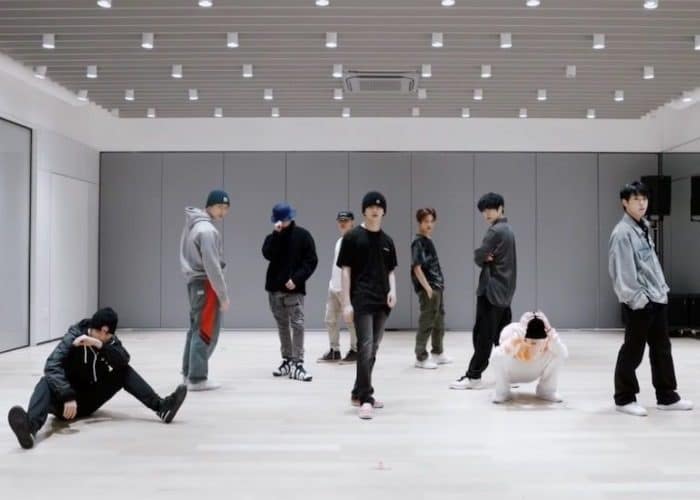 NCT 127 выпустили видео с танцевальной практикой для "Kick It"