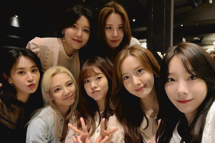 Girls’ Generation объединились, чтобы выступить на свадьбе своего менеджера