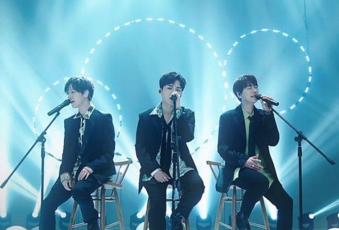 Super Junior-K.R.Y возглавили ежедневный чарт синглов Oricon с "Traveler"