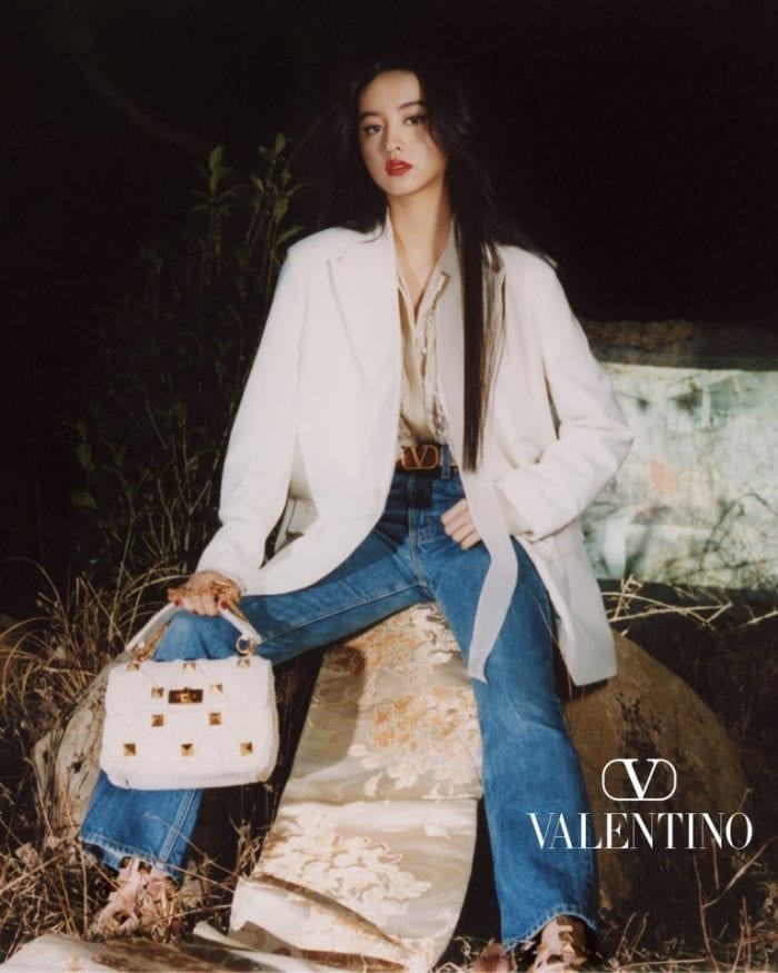 Фотосессия Кимуры Коки для Valentino вызвала критику за неуважение к кимоно