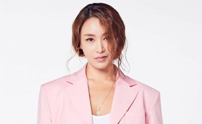 K-pop артисты поздравляют с рождением первенца хореографа Бэ Юн Джон