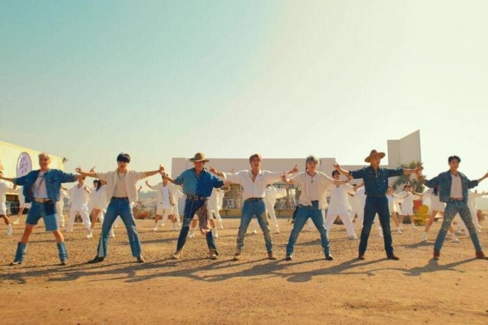 BTS выпустили клип "Permission To Dance": 10+ самых горячих моментов видео