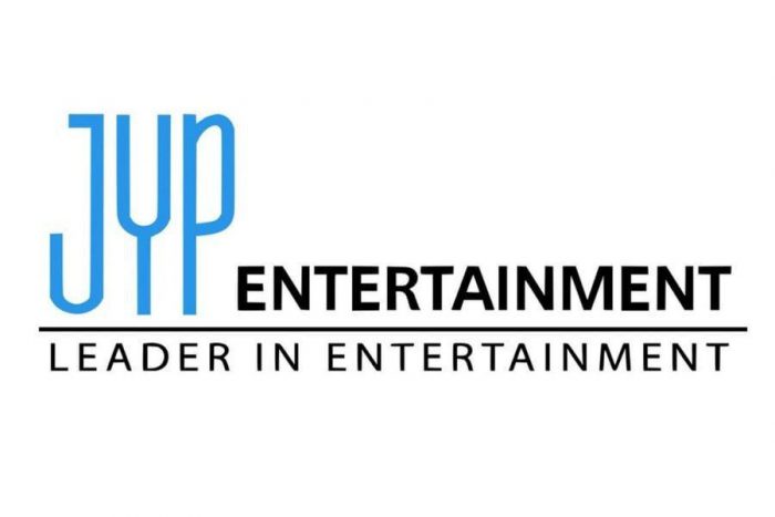 Новая женская группа JYP получила почти 40 000 предварительных заказов на версию дебютного сингла «Blind Package»