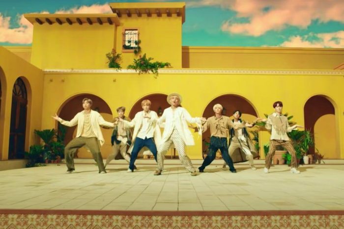 Первое японское музыкальное видео BTS набрало 200 млн просмотров