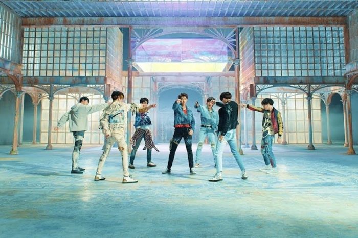 Пятый клип BTS набрал миллиард просмотров на YouTube