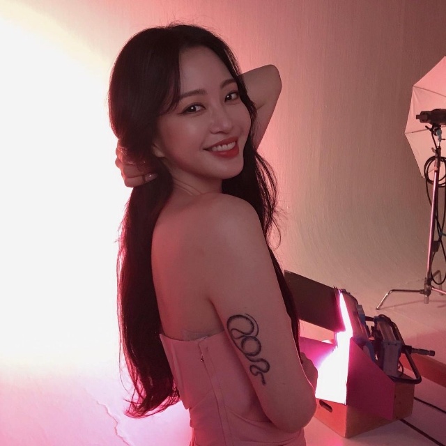 Татуировки корейских актеров, о которых вы могли не знать